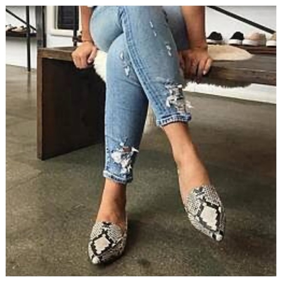 Steve Madden Feather Loafer Snake Print Size 11 M - Picture 3 of 11